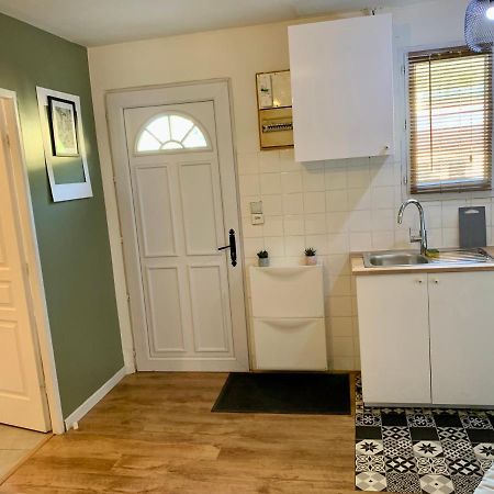 Superbe Appartement Avec Parking Gratuit Sur Place Saint-Denis  Exteriér fotografie