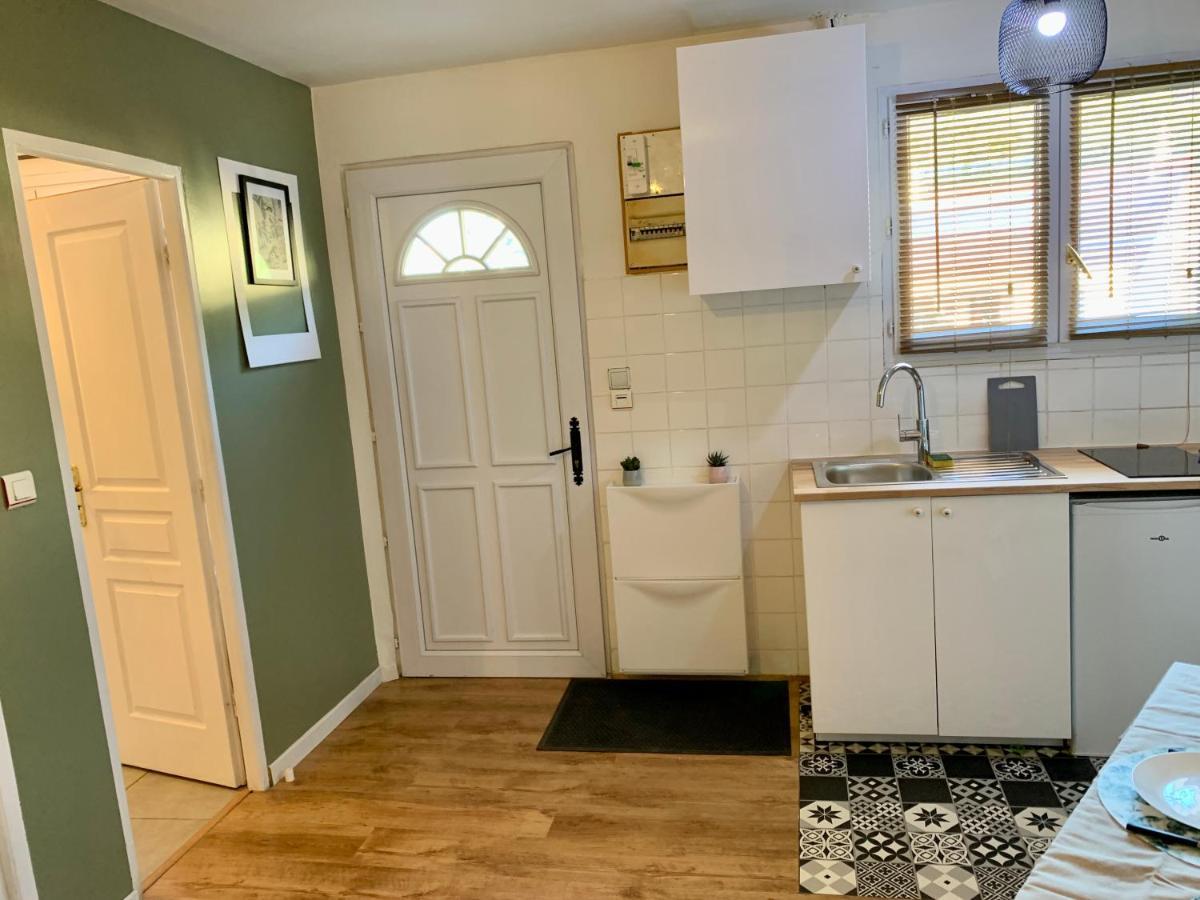 Superbe Appartement Avec Parking Gratuit Sur Place Saint-Denis  Exteriér fotografie